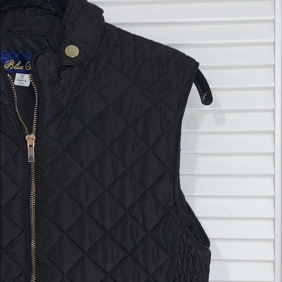 Black quilt vest - Picture 2 of 3